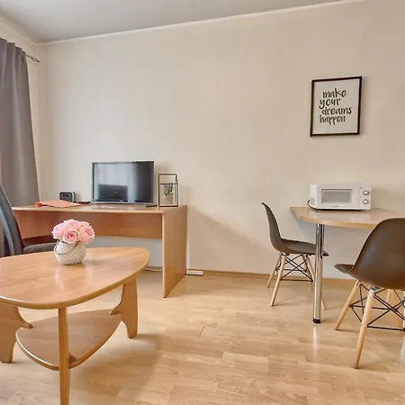 Luxury - Tatari By Rikas Apartman