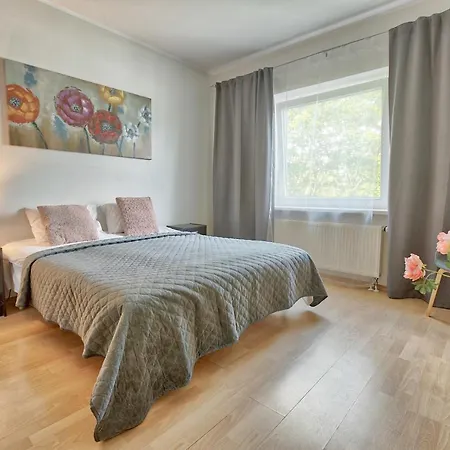 Luxury - Tatari By Rikas Apartment *