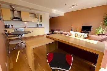 Luxury - Tatari By Rikas Apartment *