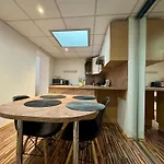 Tatari By Rikas Appartement